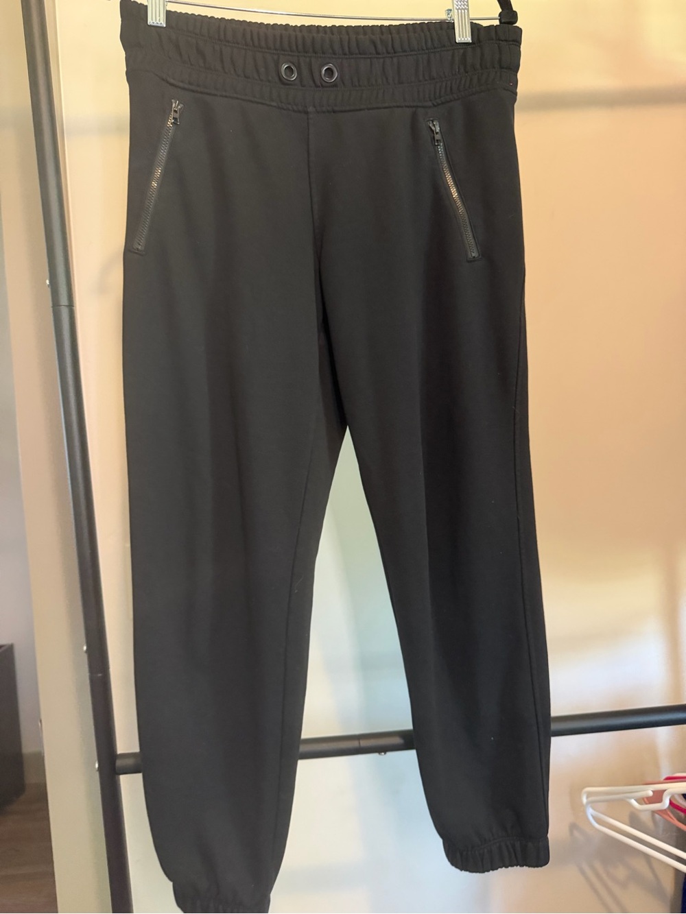 Athleta Bounce Back Jogger Black Zip Pocket Travel Pants #33